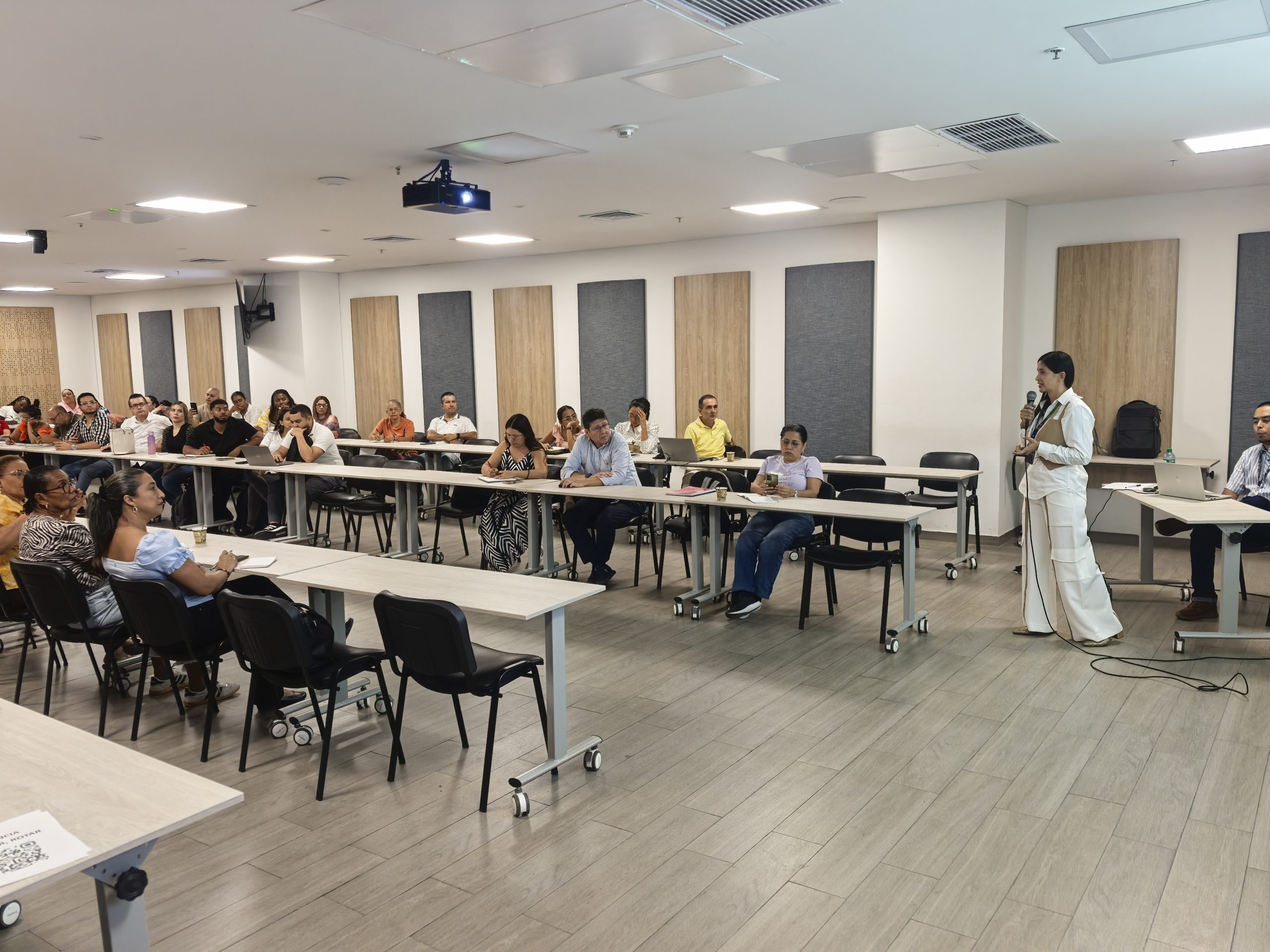 Fortaleciendo las capacidades de los empresarios de la región